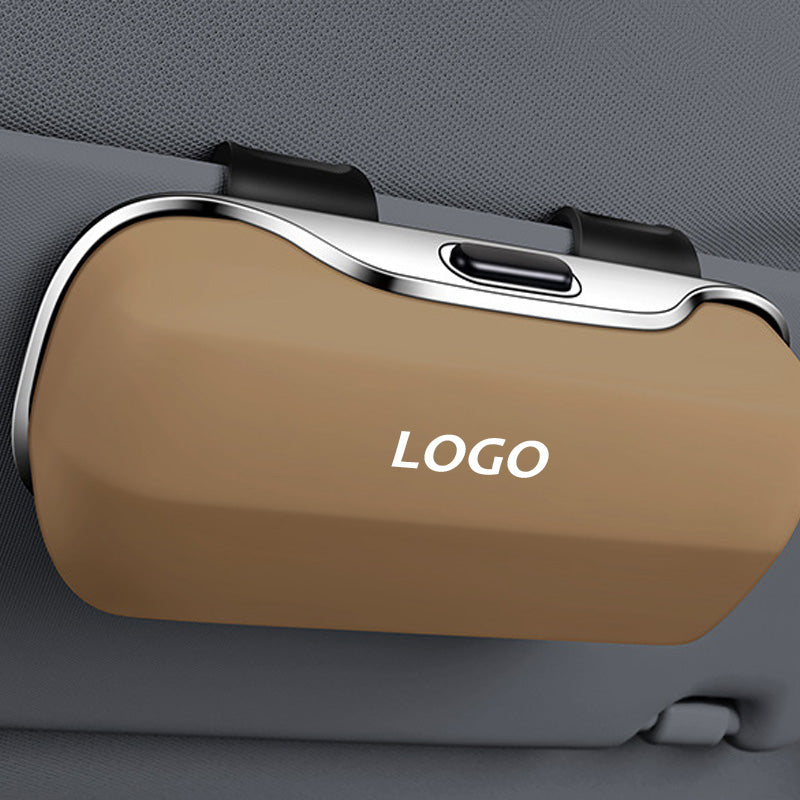 Monikäyttöinen auton aurinkolasit tapauksessa